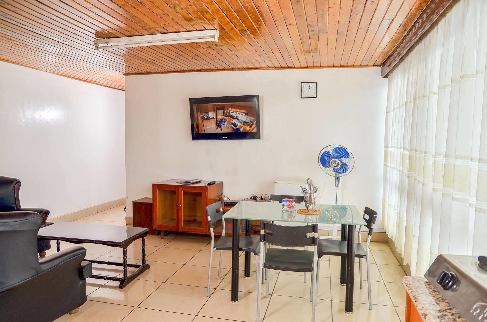 Diamond Plaza Apartments Ναϊρόμπι Εξωτερικό φωτογραφία